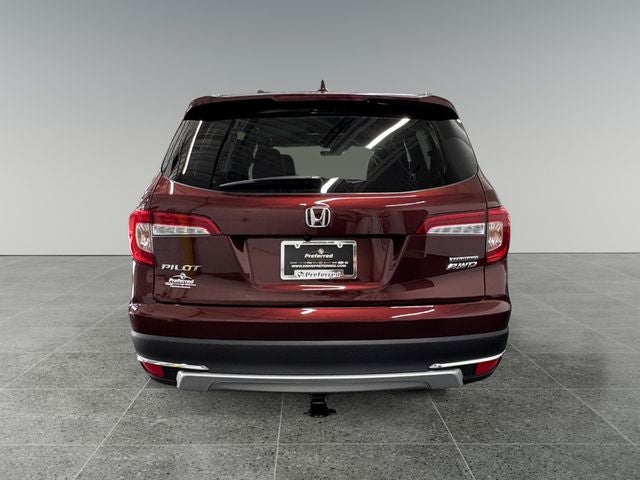 2022 Honda Pilot AWD Touring 8 Passenger