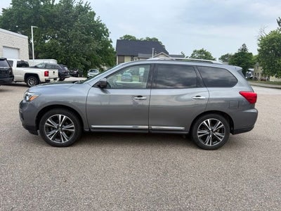 2020 Nissan Pathfinder Platinum 4WD
