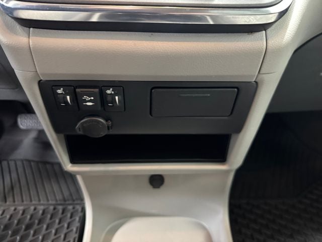 2019 Toyota Sienna LE 8 Passenger