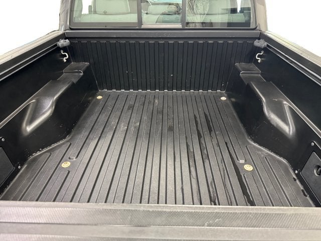 2018 Toyota Tacoma SR V6