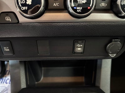 2018 Toyota Tacoma SR V6