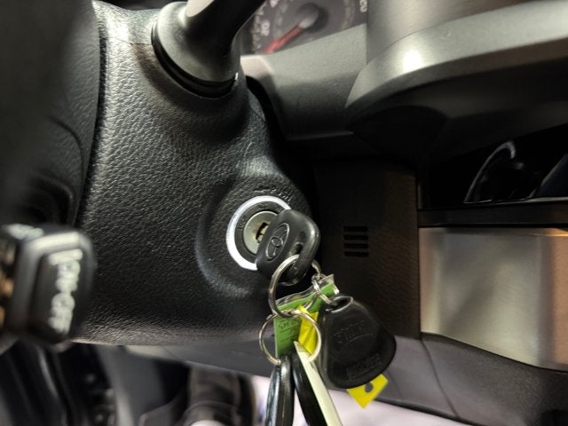 2018 Toyota Tacoma SR V6