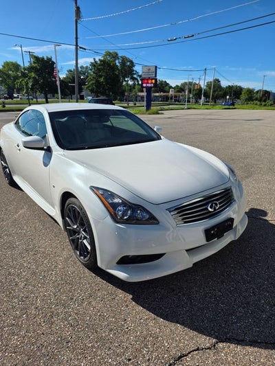 2015 INFINITI Q60 IPL Base