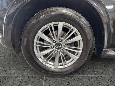 2018 INFINITI QX80 Base 5.6 Liter V8 4WD