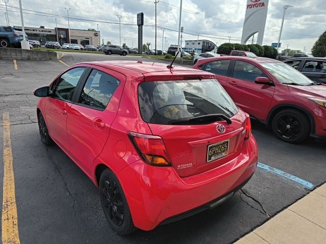 2016 Toyota Yaris L