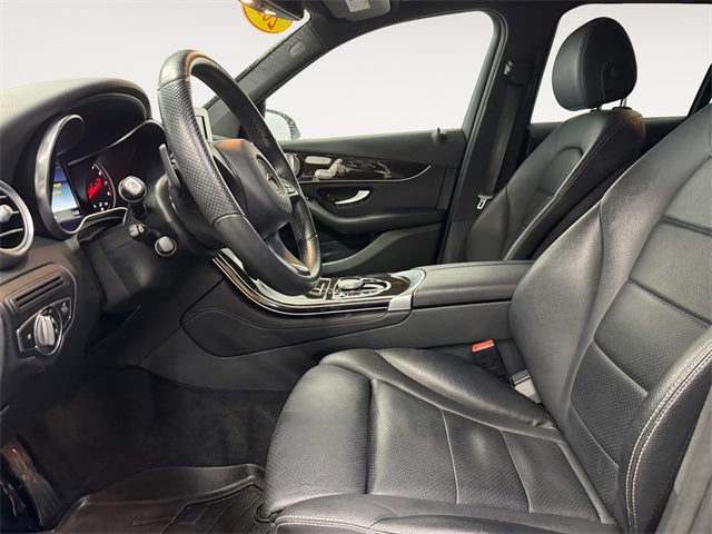 2017 Mercedes-Benz GLC 300 4MATIC®