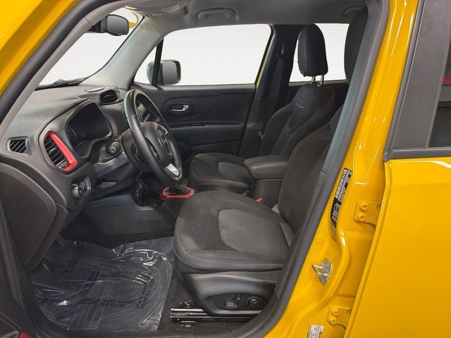 2016 Jeep Renegade Trailhawk