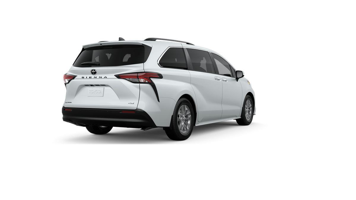 2026 Toyota Sienna XLE