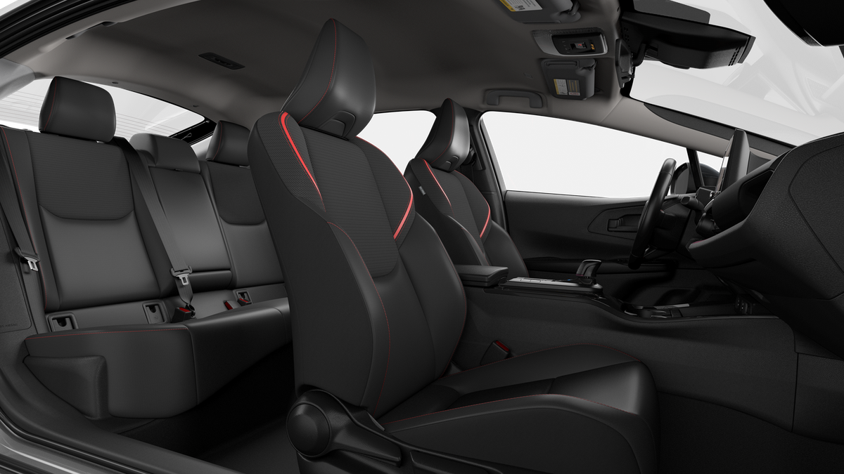 2026 Toyota Prius Plug-in Hybrid SE