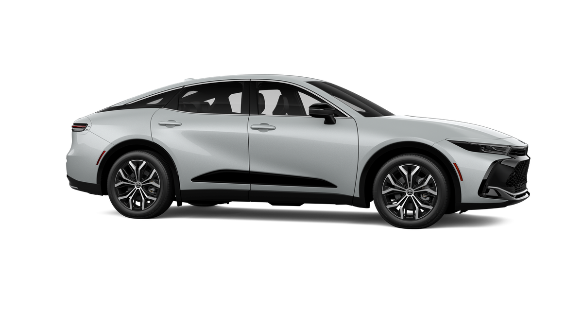 2027 Toyota Toyota Crown XLE