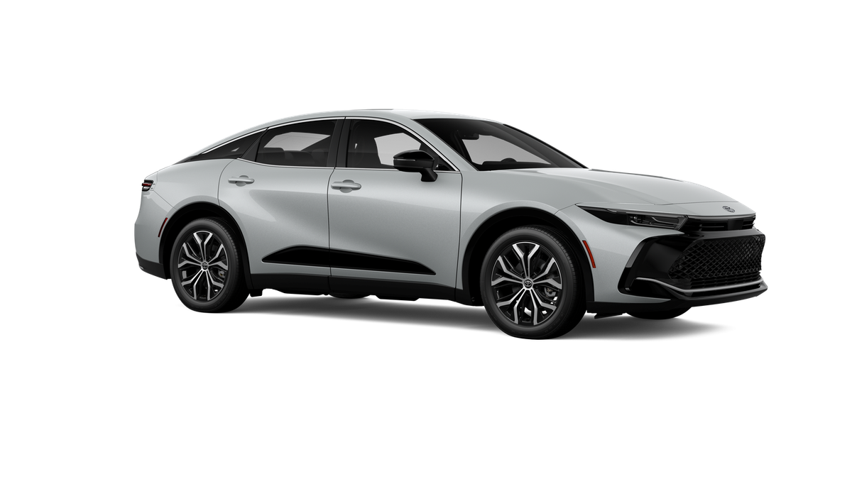 2027 Toyota Toyota Crown XLE